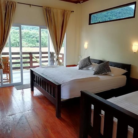 Riverview Bungalows & Gh Muang Ngoi Exterior foto