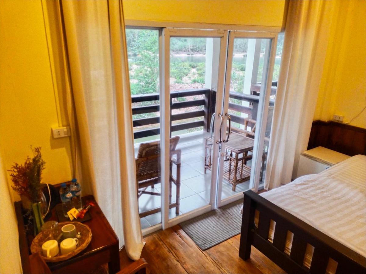 Riverview Bungalows & Gh Muang Ngoi Exterior foto