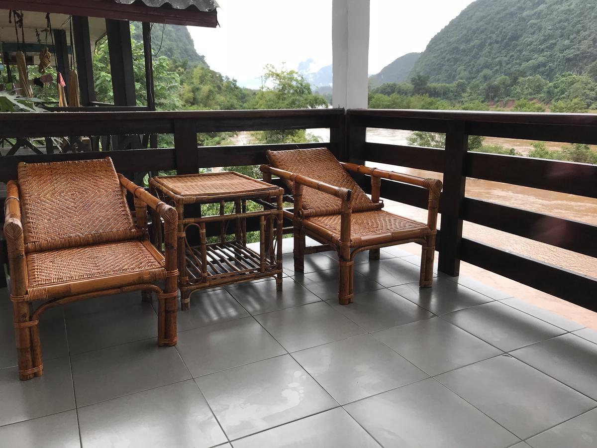 Riverview Bungalows & Gh Muang Ngoi Exterior foto